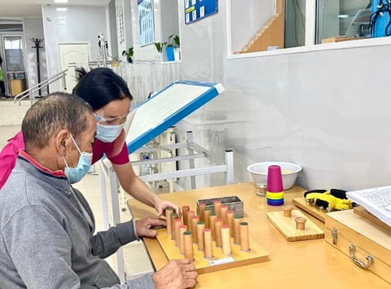 Хөдөлмөр засал эмчилгээ